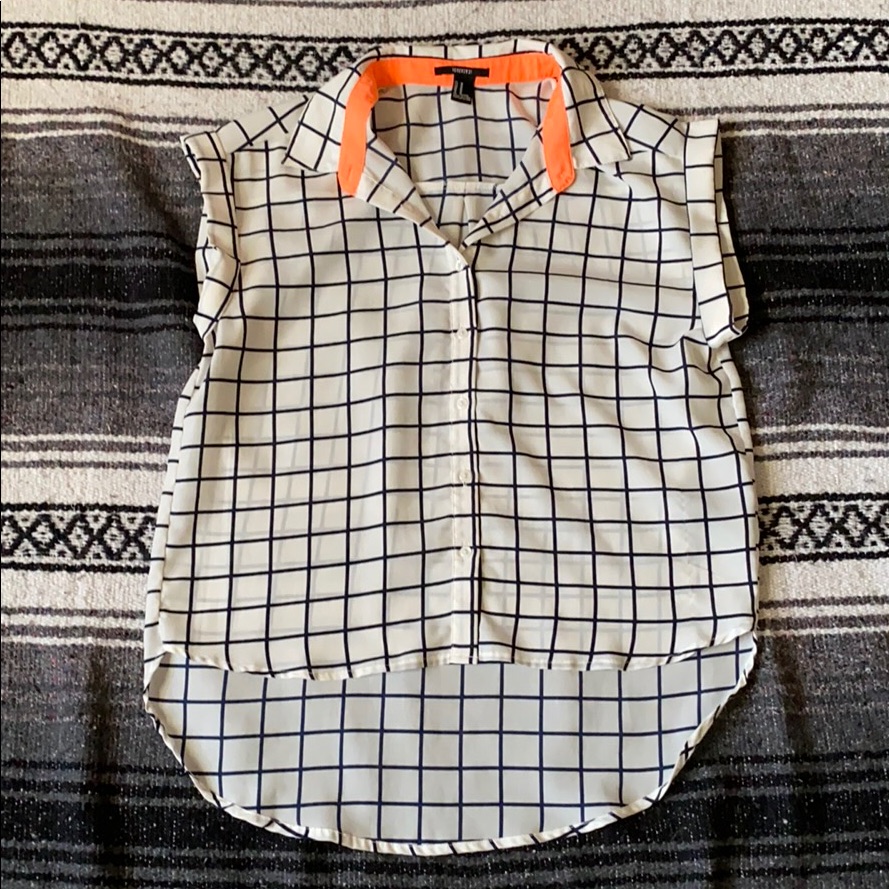 Geometric Button Down Blouse